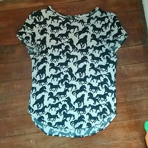 3 FOR $12! H&M gray and white horse blouse